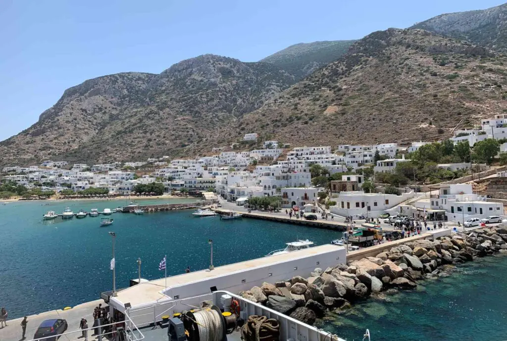 Arriving on Sifnos - Kamares town and beach